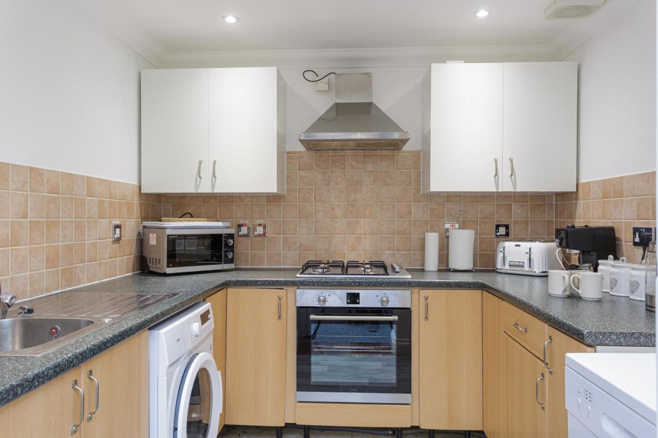 Luxury Granada Apartments - 1 & 2 Bed Flats W Free Parking Perfect For Contractors, Students Near The Beach Портсмут Номер фото