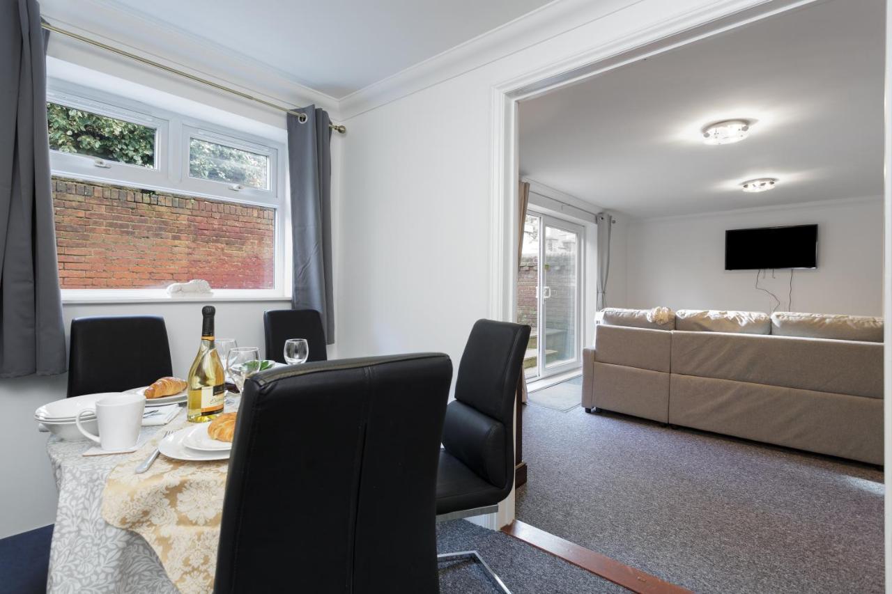 Luxury Granada Apartments - 1 & 2 Bed Flats W Free Parking Perfect For Contractors, Students Near The Beach Портсмут Номер фото